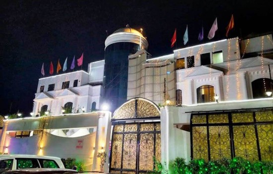 Hotel Mandakini Royale